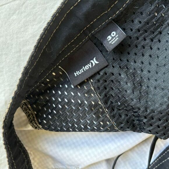 Hurley Men’s size 30 board shorts in check print plaid brown - Picture 5 of 6